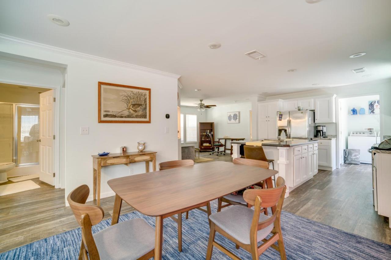Charleston Home With Porch - 3 Mi To Folly Beach! Esterno foto