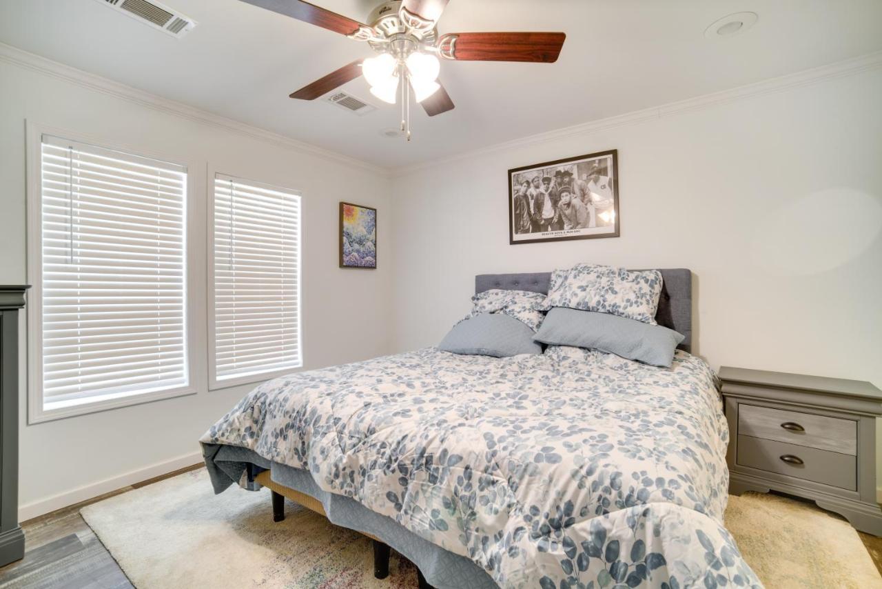 Charleston Home With Porch - 3 Mi To Folly Beach! Esterno foto